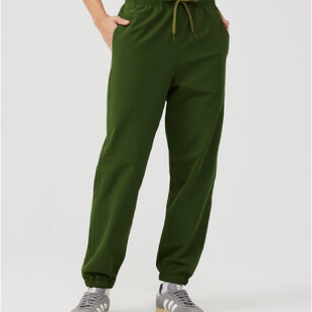 Nwt Outdoor Voices ReTrek Jogger Pants